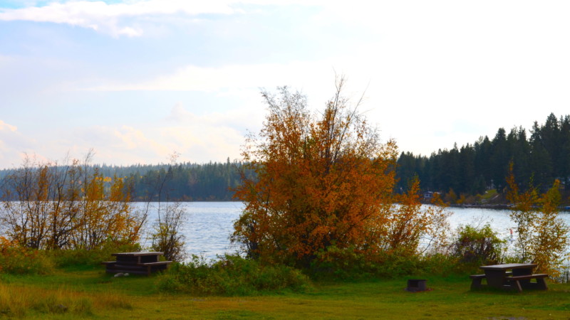 Chimney Lake main day use area Chimney Lake main day use area